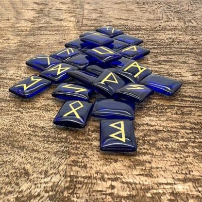 Blue Crystal Traveler's Runes from Arca Noctis
