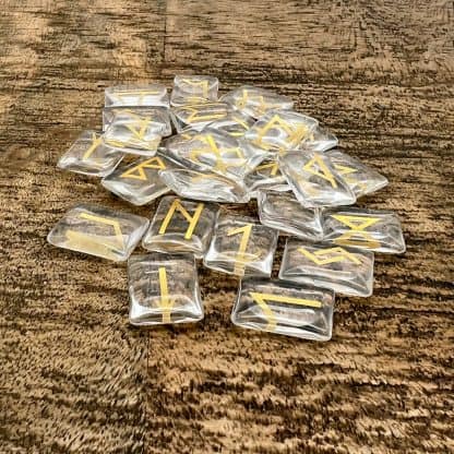 Clear Crystal Traveler's Runes from Arca Noctis